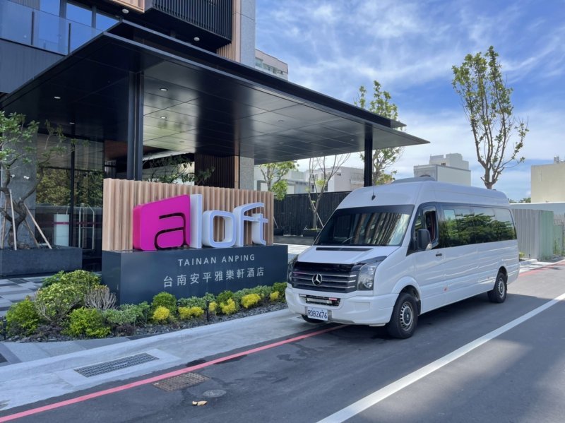 明星保母車-大T保母車-賓士保母車<br>包車至桃園機場接送